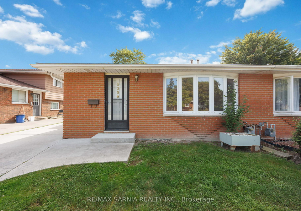 539-nassau-crescent-sarnia-ontario-x12418214