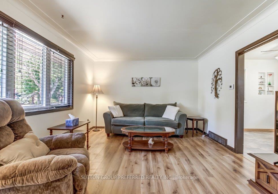 1085-chippewa-drive-london-east-ontario-x12418258
