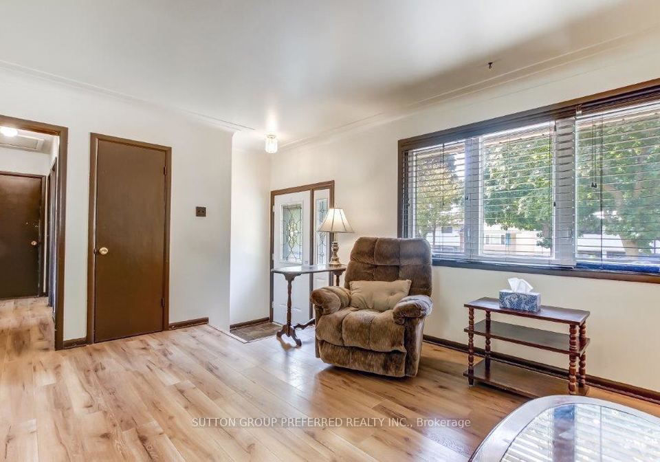 1085-chippewa-drive-london-east-ontario-x12418258