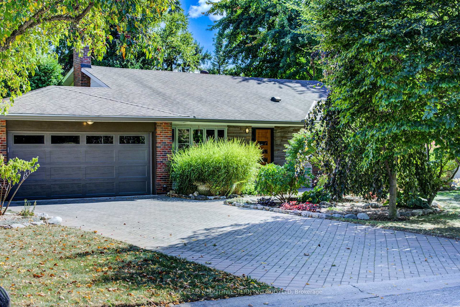9-monticello-crescent-guelph-ontario-x12418472