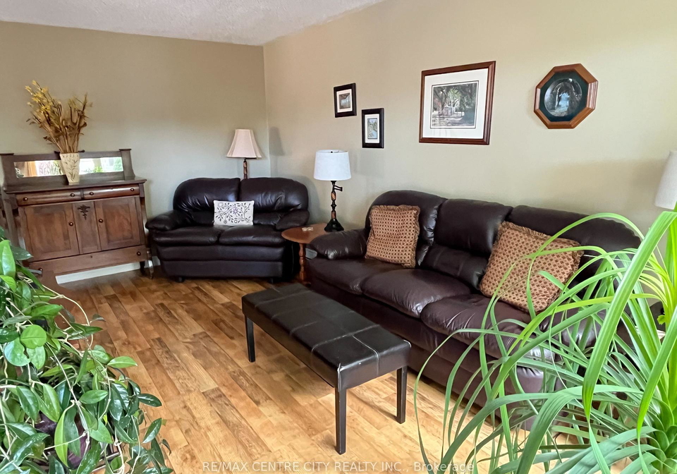 9-speight-crescent-london-east-ontario-x12418759
