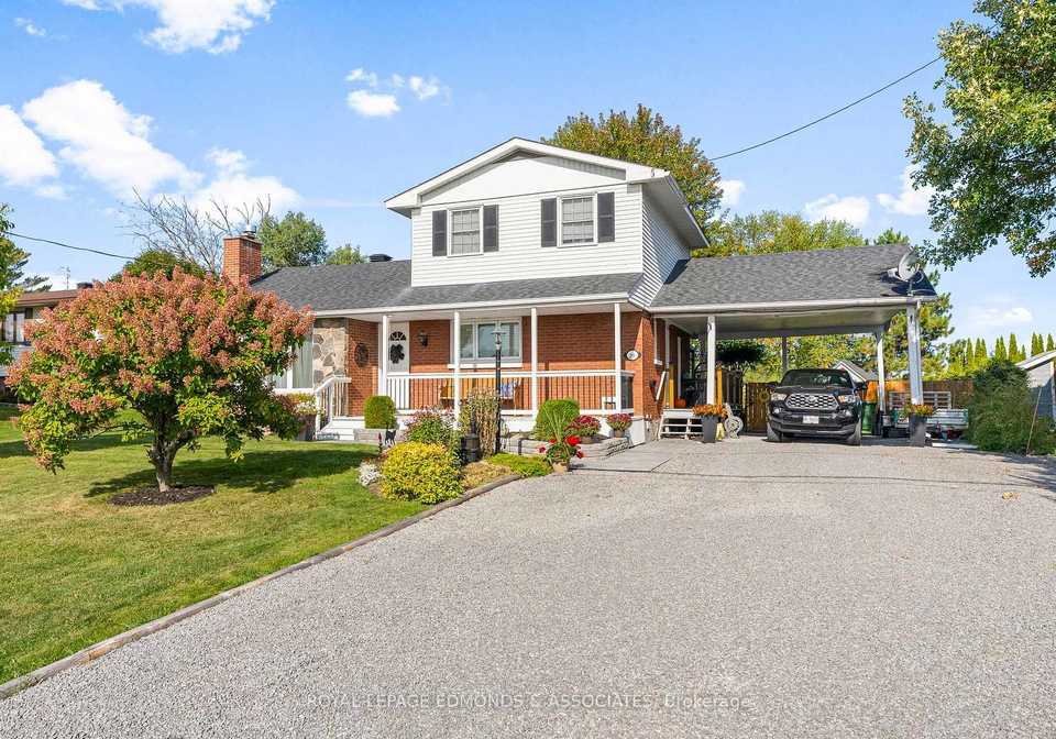 24-robinson-lane-laurentian-valley-ontario-x12418812