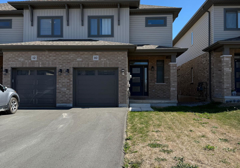10-otonabee-street-belleville-ontario-x12418884