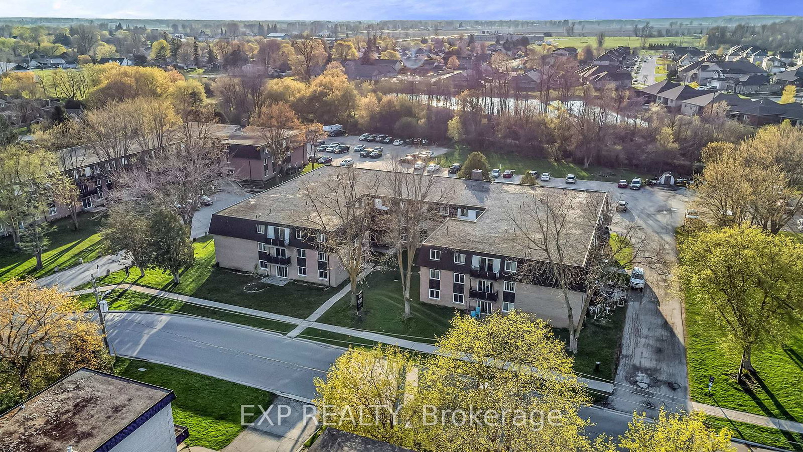 601-barber-avenue-n-north-perth-ontario-x12418908