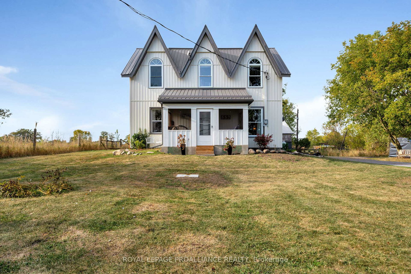 557-casey-road-belleville-ontario-x12418959