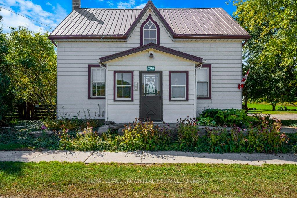 5944-line-119-brunner-perth-east-ontario-x12418967