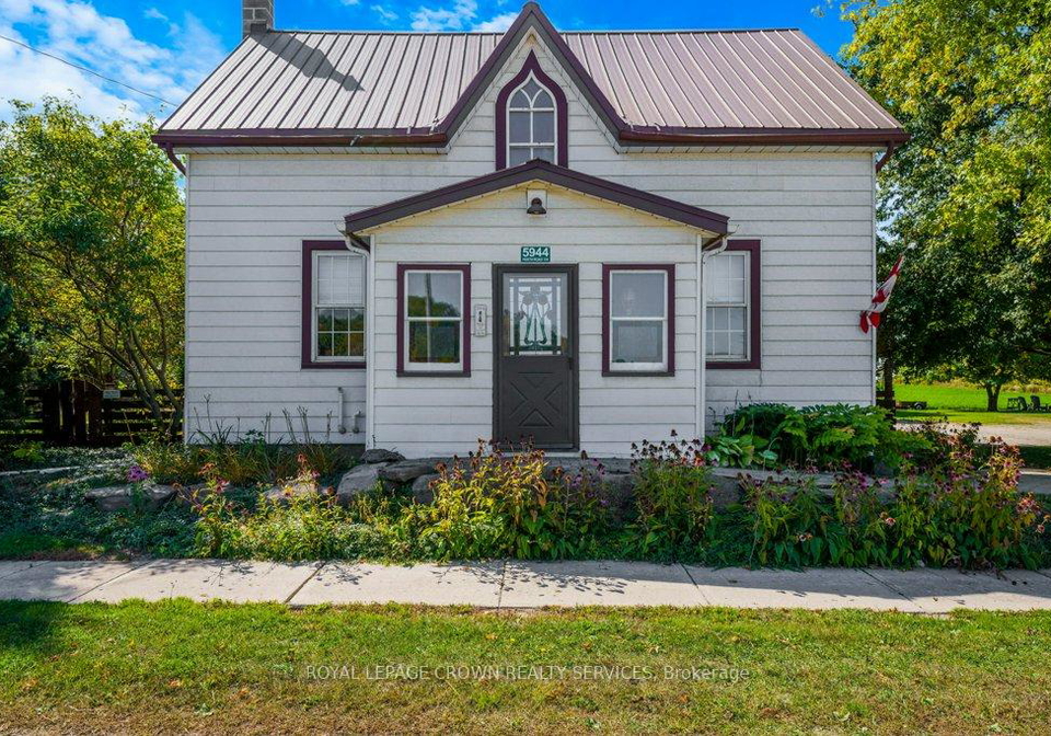 5944-line-119-brunner-perth-east-ontario-x12418967