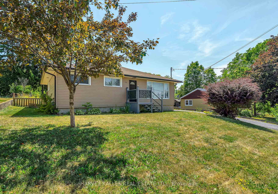 106-union-street-prince-edward-county-ontario-x12419063