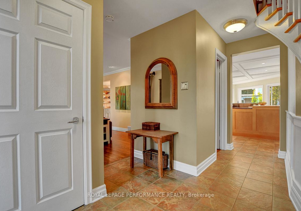 6-sellers-way-ottawa-ontario-x12419066