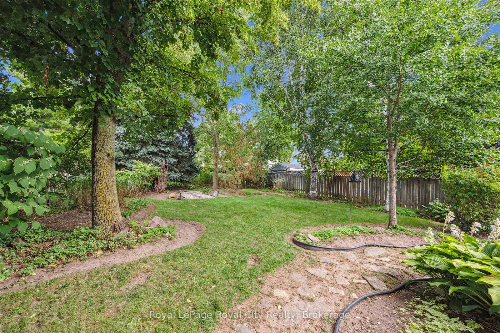 39-greenwich-drive-guelph-ontario-x12419182