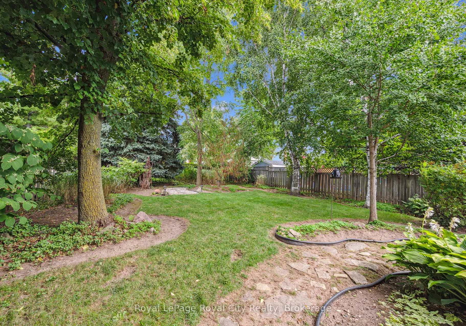 39-greenwich-drive-guelph-ontario-x12419182
