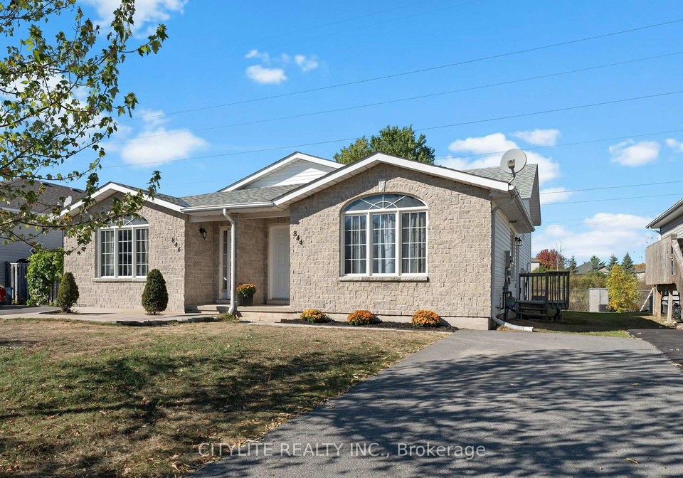 844-peachwood-street-kingston-ontario-x12419277