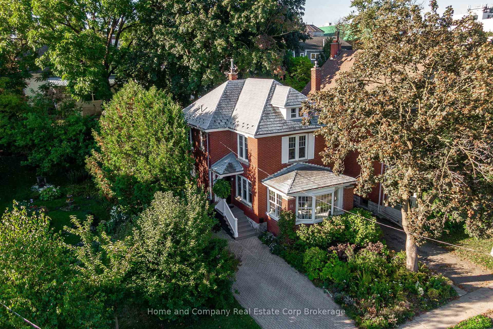 11-water-street-stratford-ontario-x12419313
