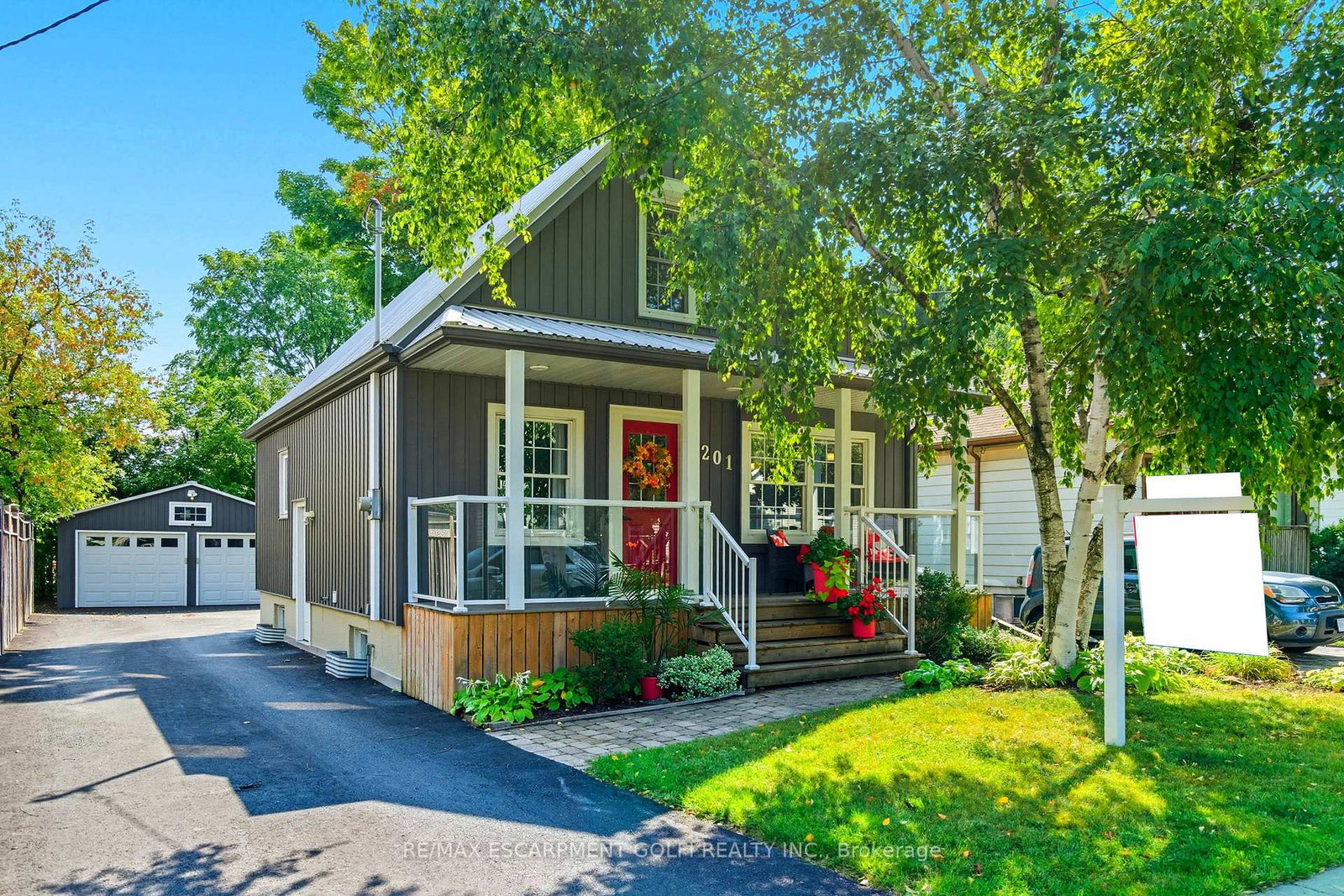 201-east-28th-street-hamilton-ontario-x12419382
