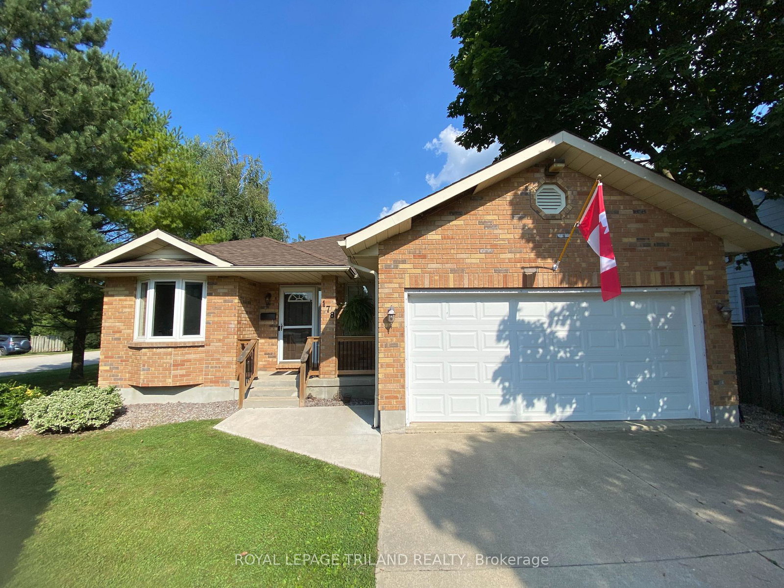 178-pearl-street-lambton-shores-ontario-x12419511