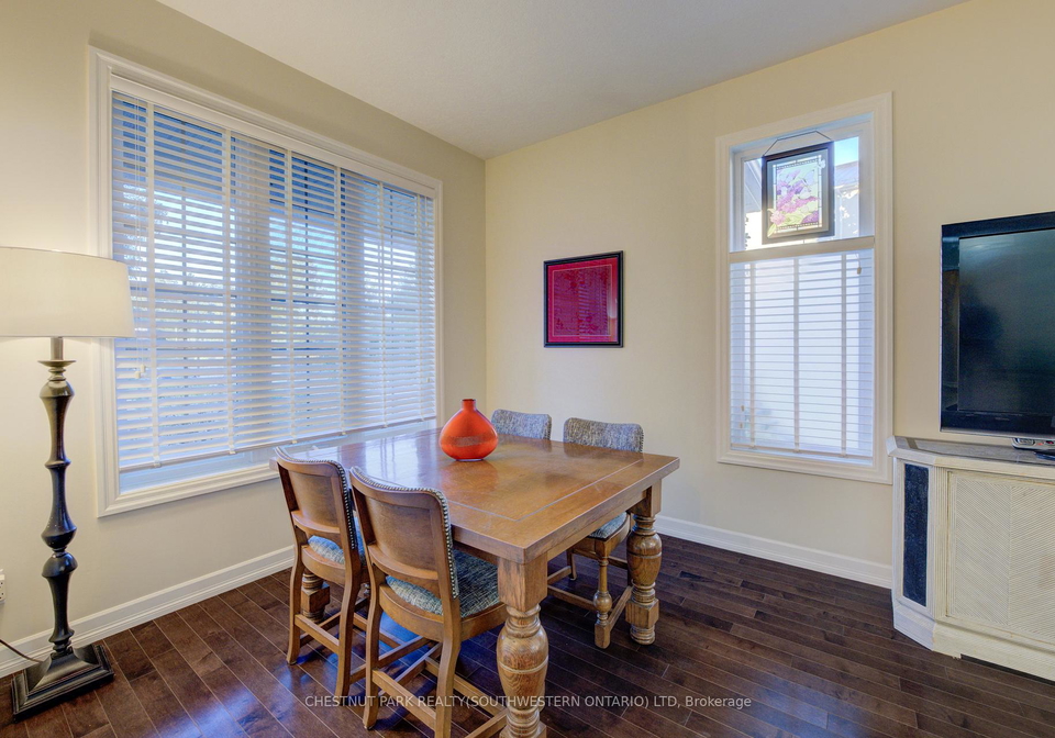 900-doon-village-road-kitchener-ontario-x12419615
