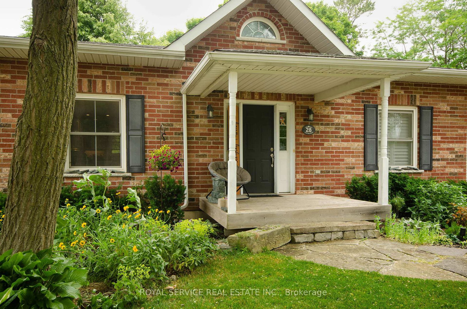 28-clifton-road-port-hope-ontario-x12420027