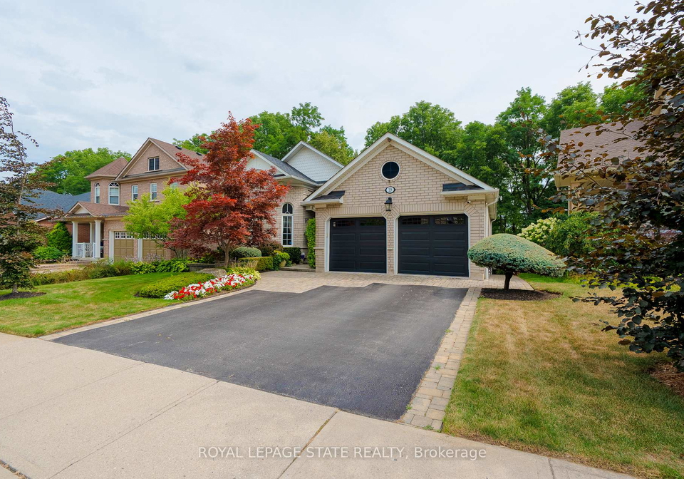 19-brydale-court-hamilton-ontario-x12420170