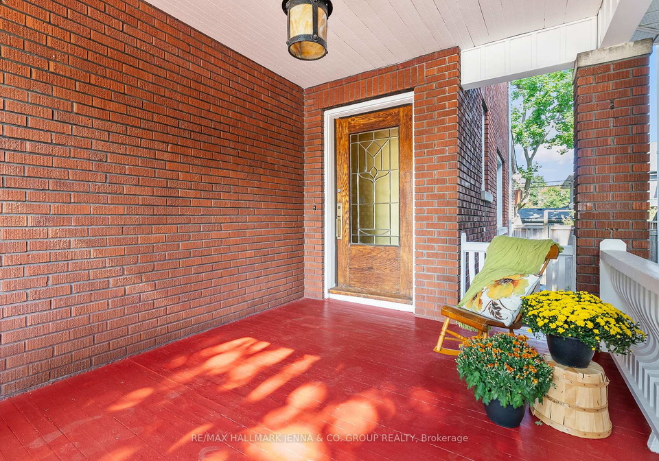 213-glebe-avenue-ottawa-ontario-x12420615