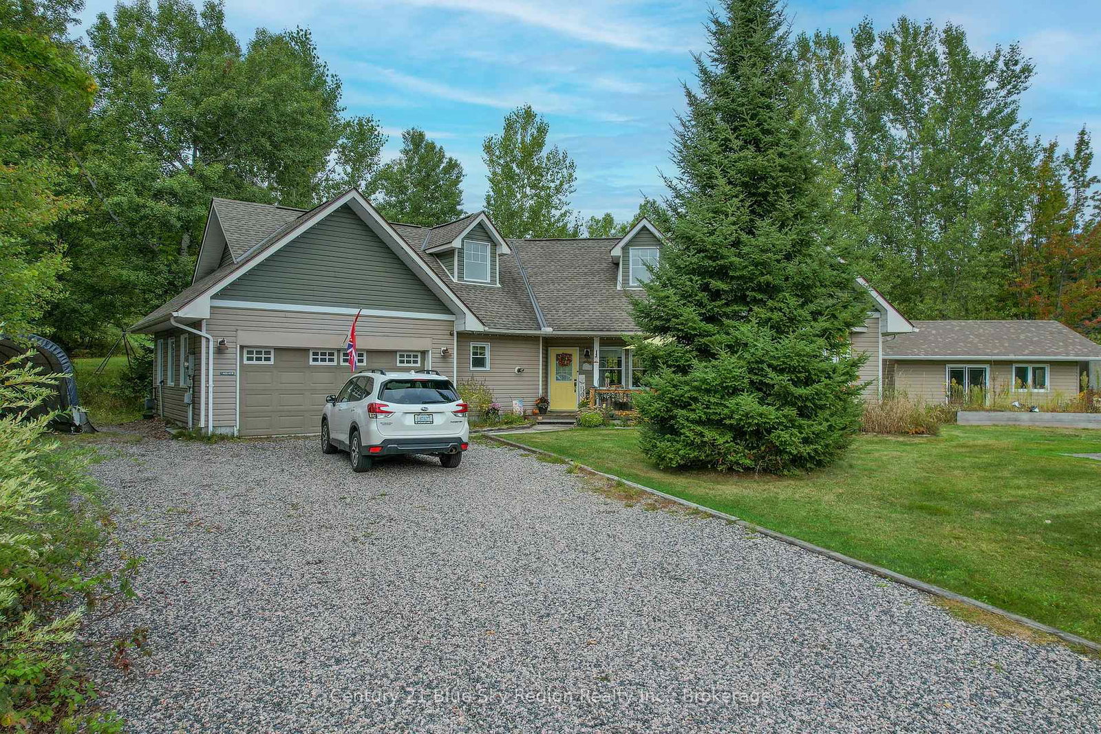 200-memorial-drive-e-powassan-ontario-x12420760