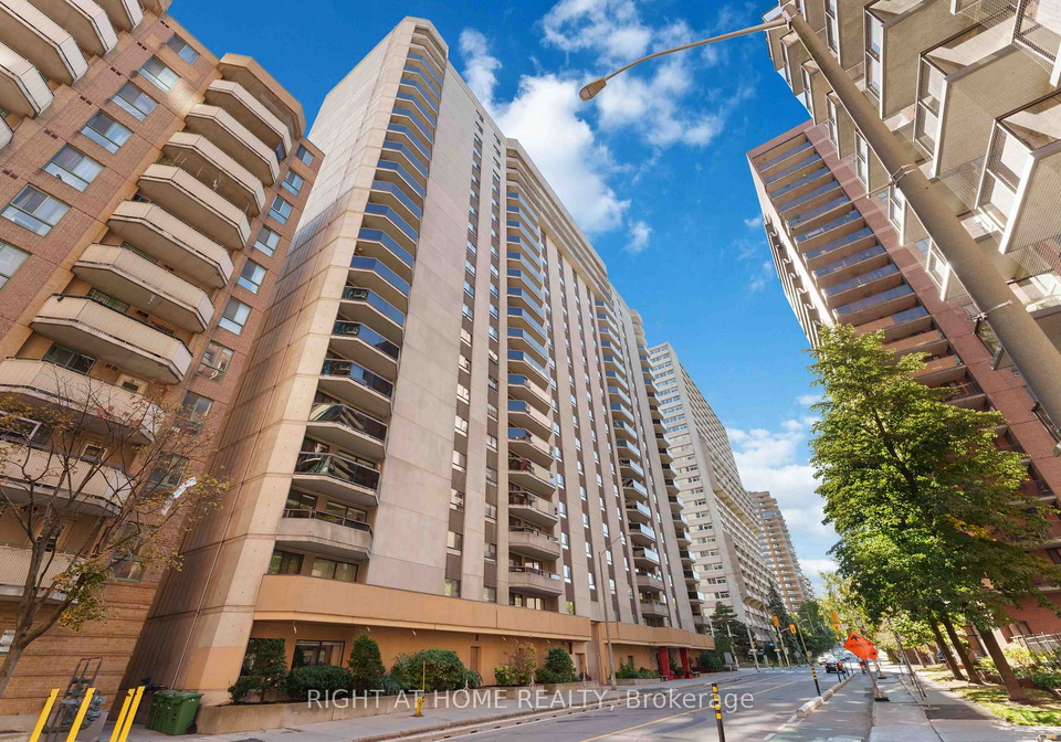 470-laurier-avenue-w-ottawa-ontario-x12420940