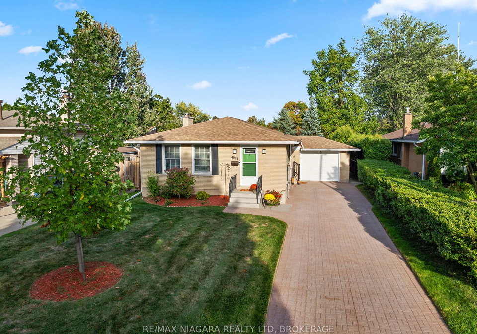 4982-epsom-court-niagara-falls-ontario-x12420972