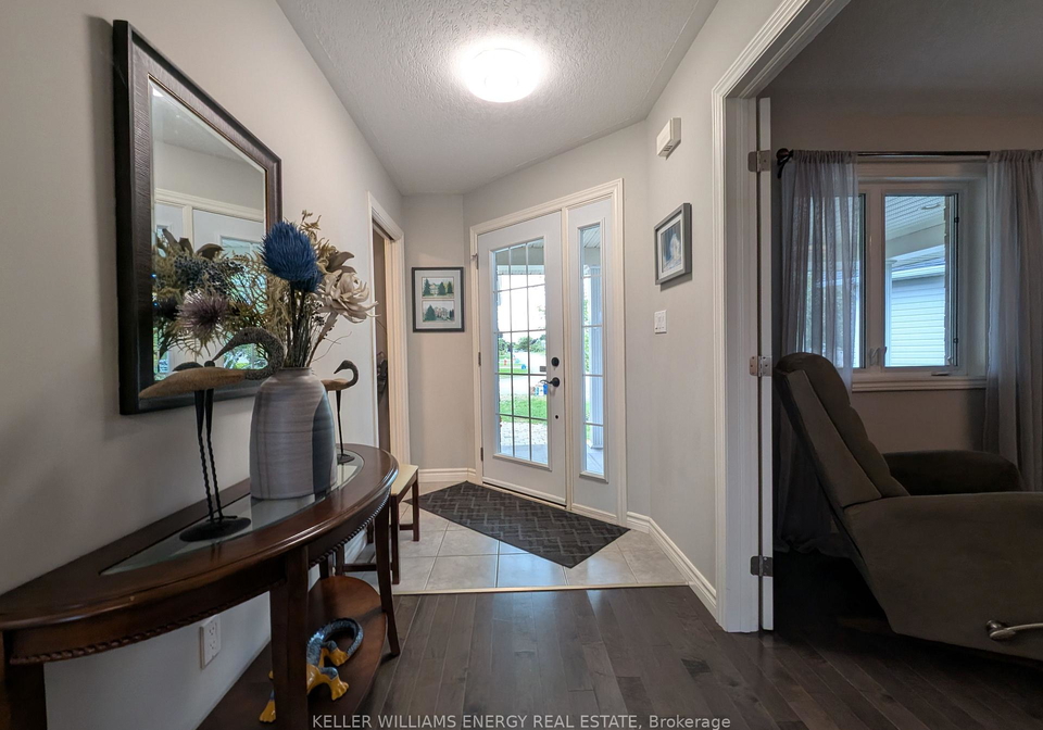 34-mount-grove-crescent-prince-edward-county-ontario-x12421015