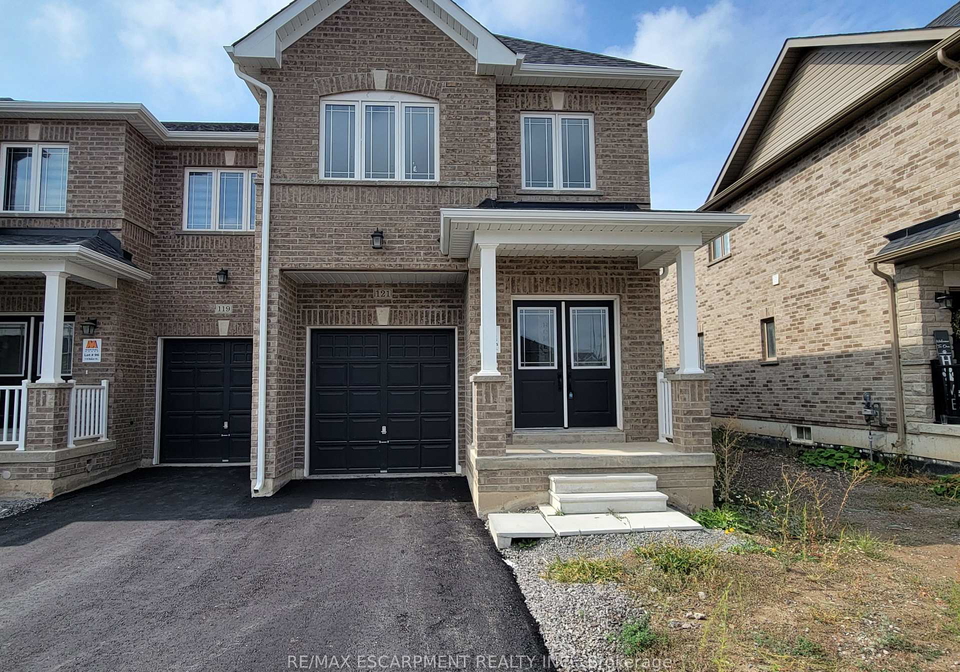 121-baker-street-n-thorold-ontario-x12421098