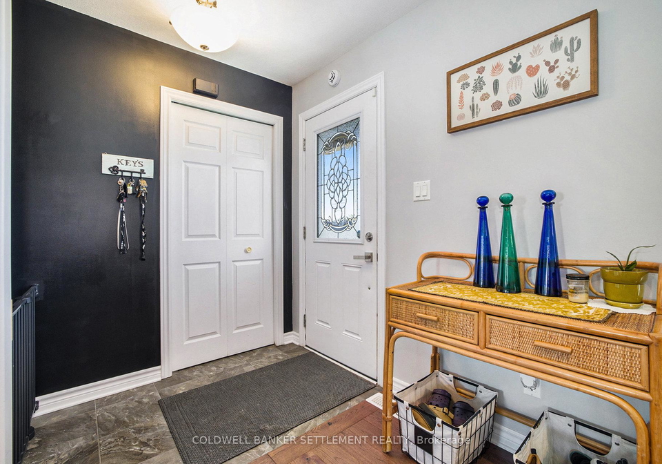 14-mcdonald-street-smiths-falls-ontario-x12421139