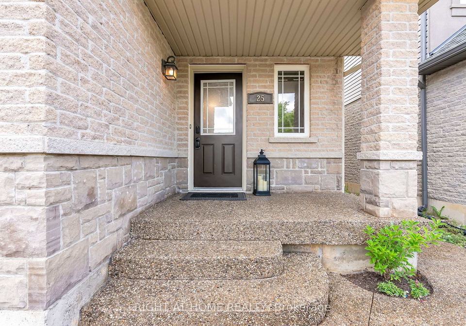25-stoneglen-way-hamilton-ontario-x12421144