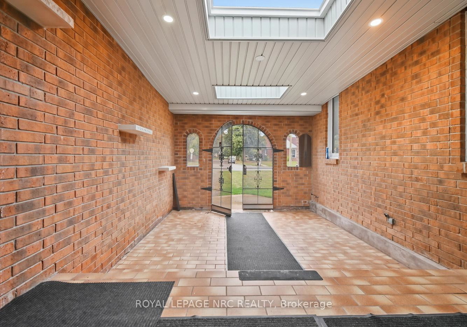 6568-riall-street-niagara-falls-ontario-x12421194