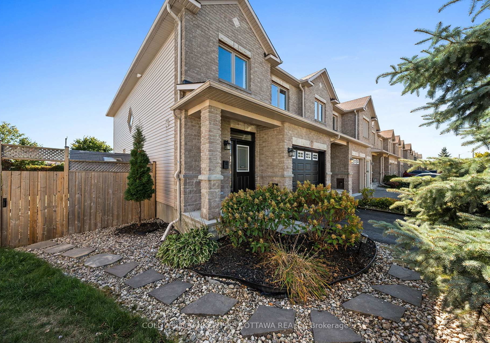 638-pepperville-crescent-kanata-ontario-x12421204