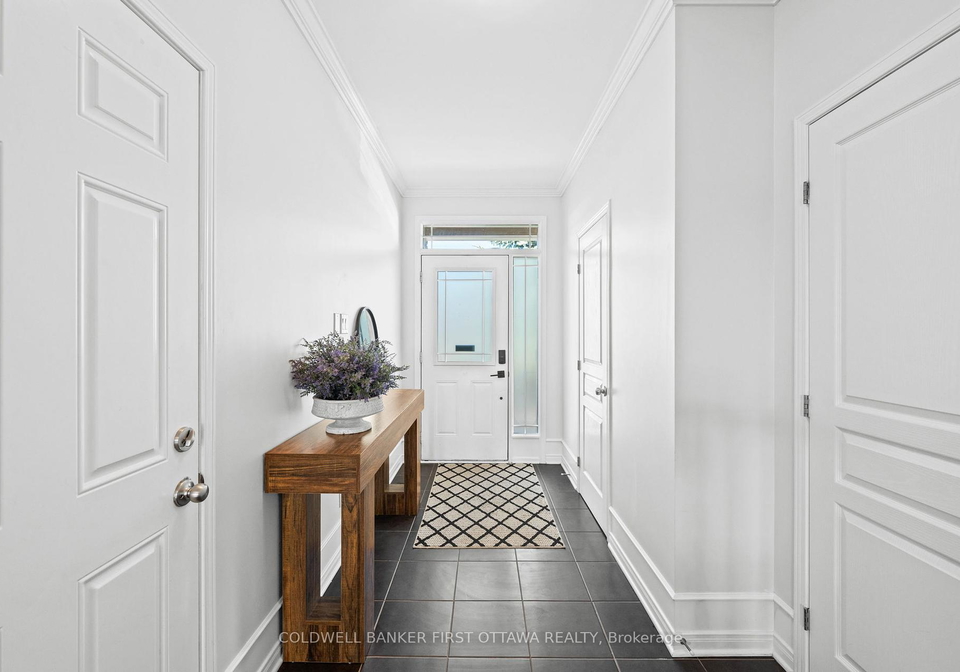638-pepperville-crescent-kanata-ontario-x12421204