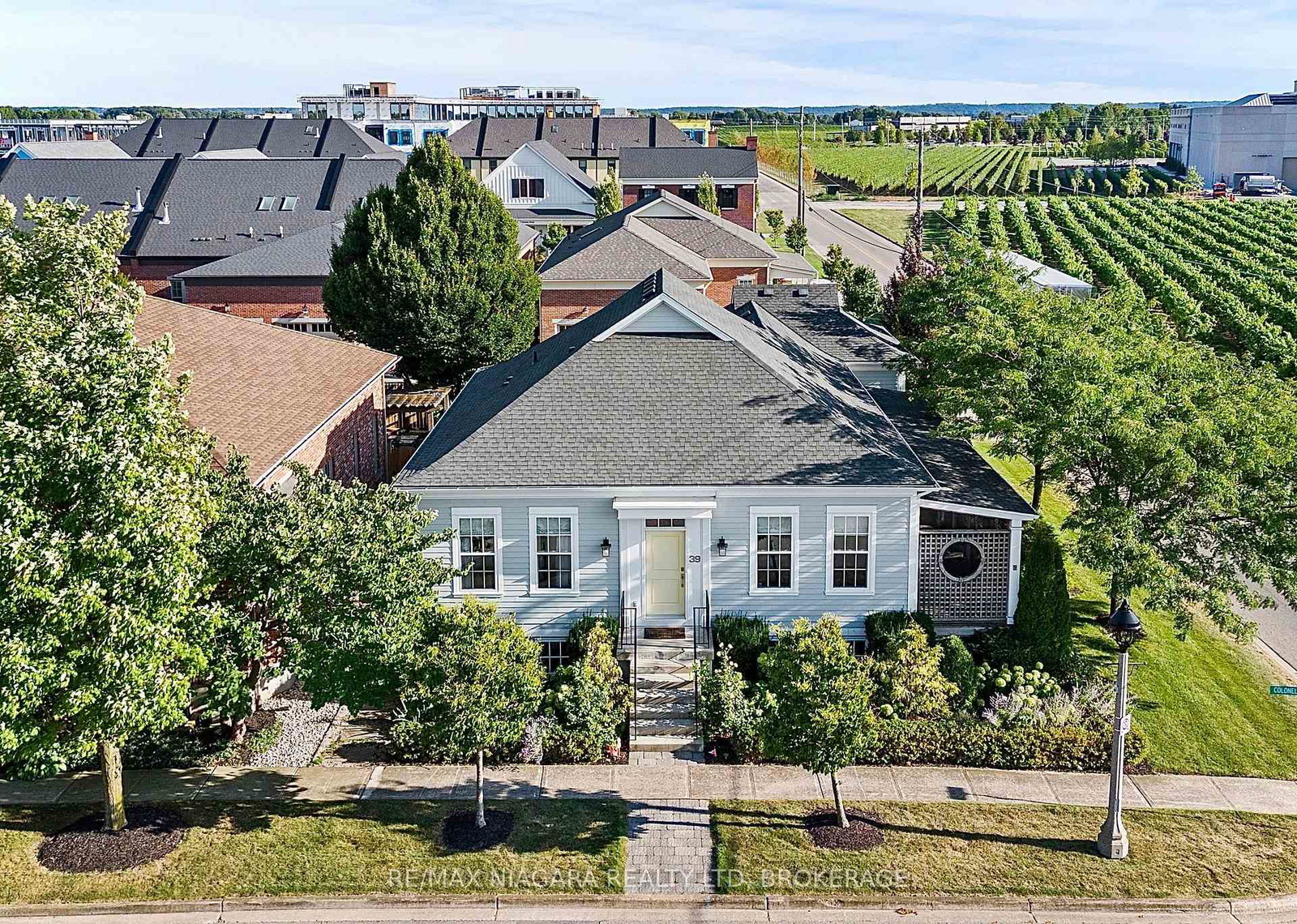 39-colonel-cohoe-street-niagara-on-the-lake-ontario-x12421240