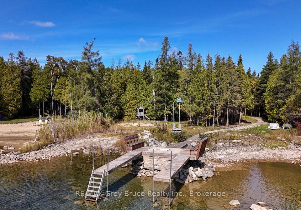27-silverside-point-drive-northern-bruce-peninsula-ontario-x12421289