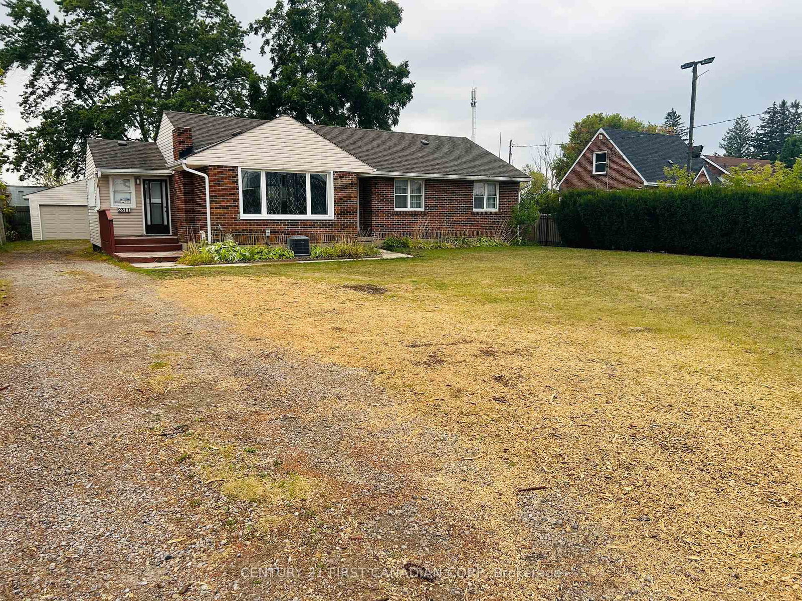 2311-dundas-street-london-east-ontario-x12421321