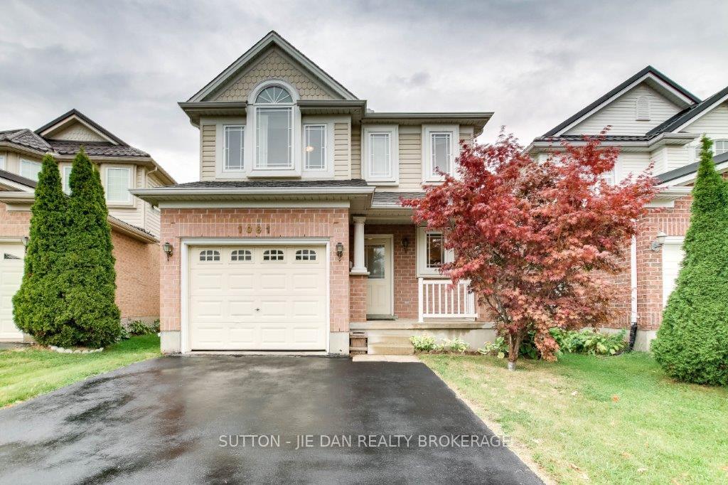 1061-crosscreek-crescent-london-east-ontario-x12421322
