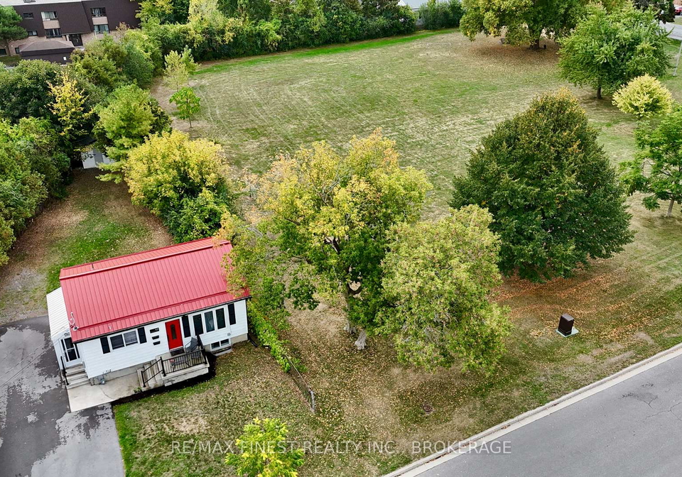 42-drennan-street-kingston-ontario-x12421515