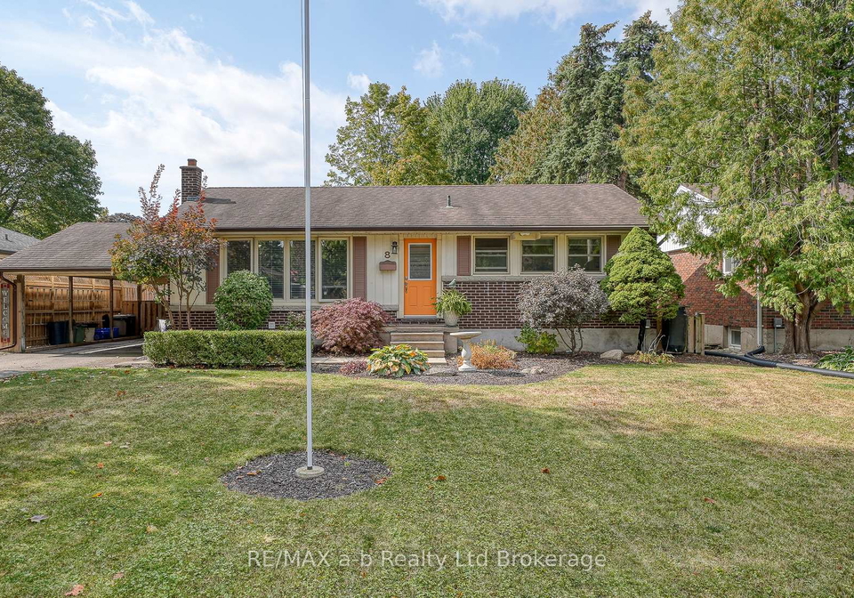 8-dean-crescent-ingersoll-ontario-x12421527