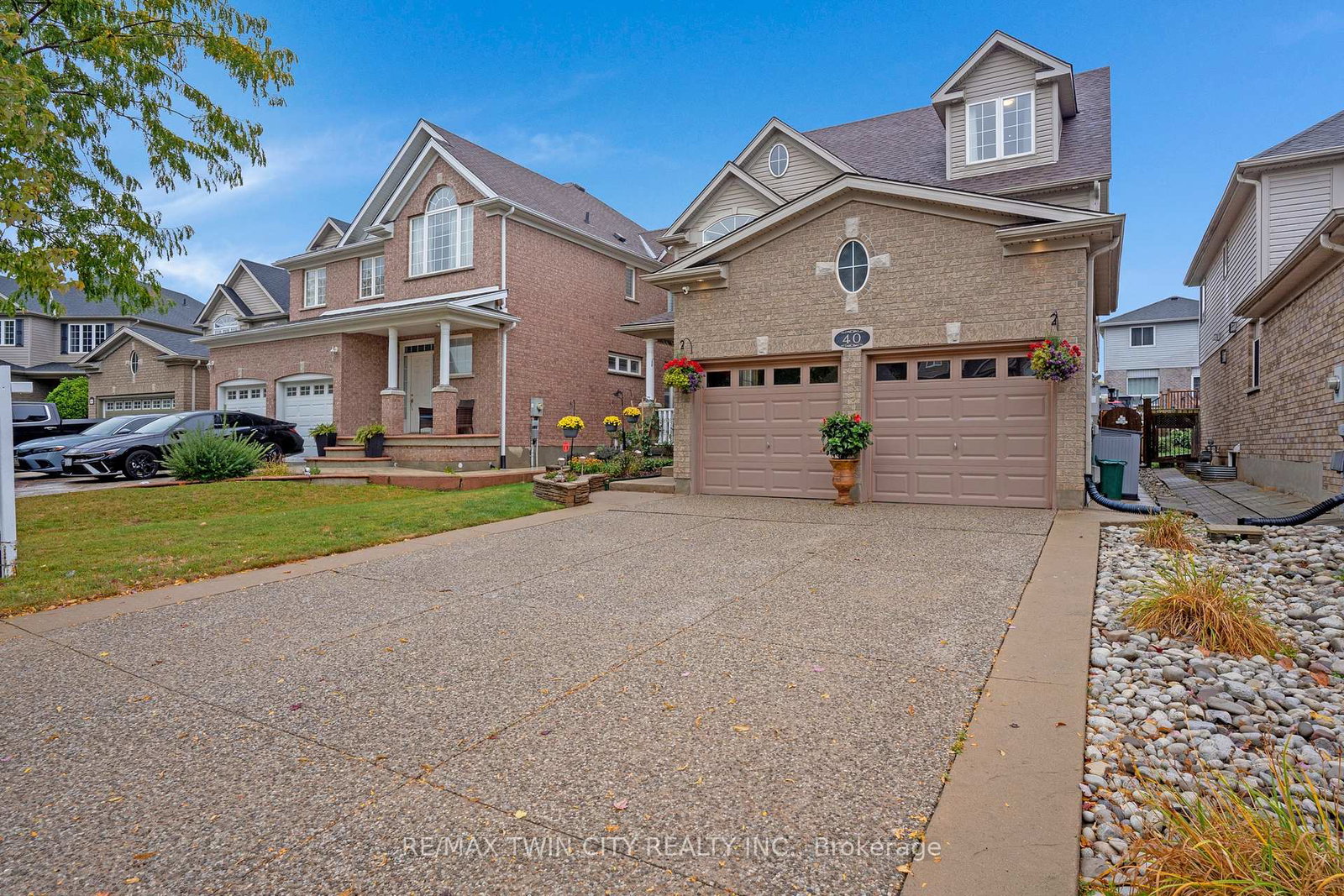 40-lemonwood-place-cambridge-ontario-x12421565