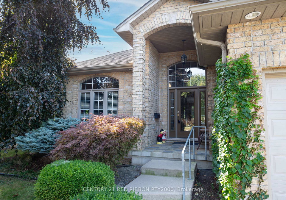 258-deruiter-drive-strathroy-caradoc-ontario-x12421640