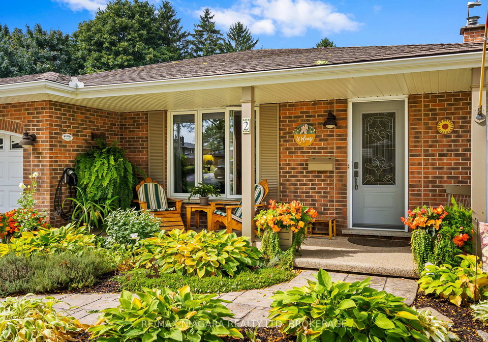 2-bayridge-cove-st-catharines-ontario-x12421642