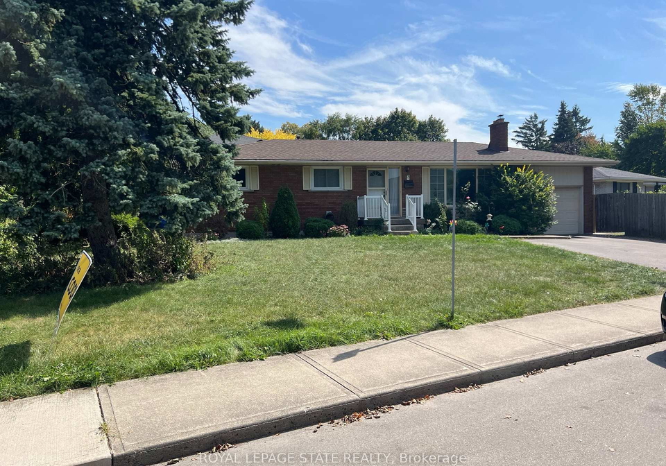 3-cambria-court-hamilton-ontario-x12421647