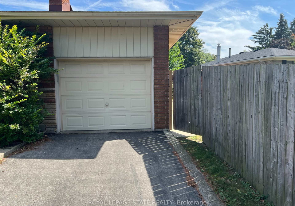 3-cambria-court-hamilton-ontario-x12421647
