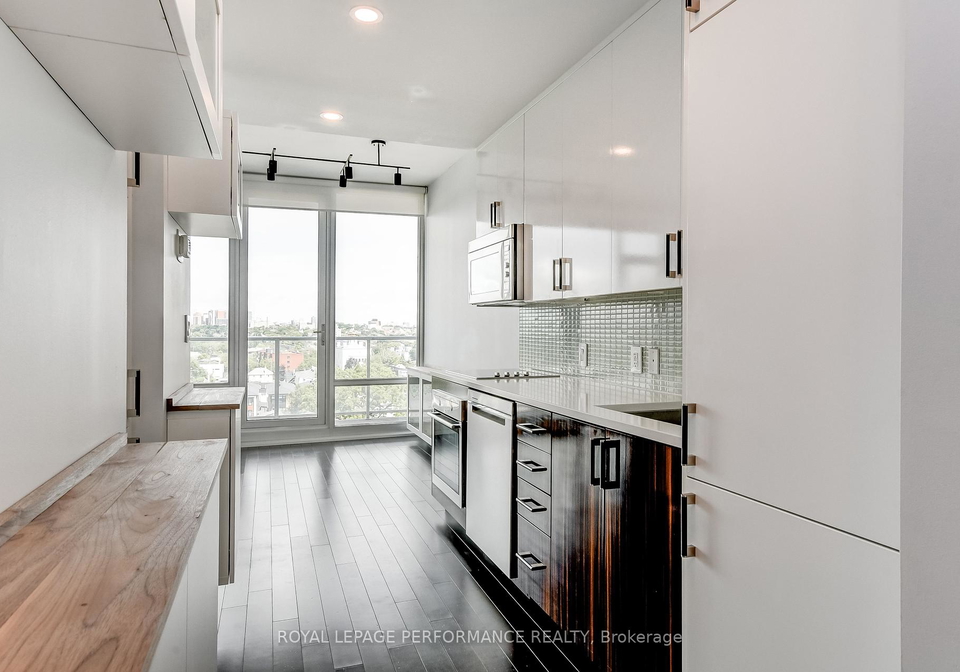 201-parkdale-avenue-ottawa-ontario-x12421657