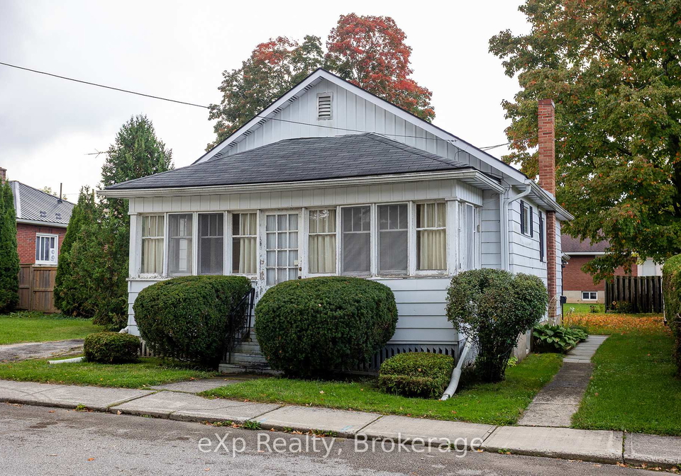 76-3rd-avenue-sw-arran-elderslie-ontario-x12421795