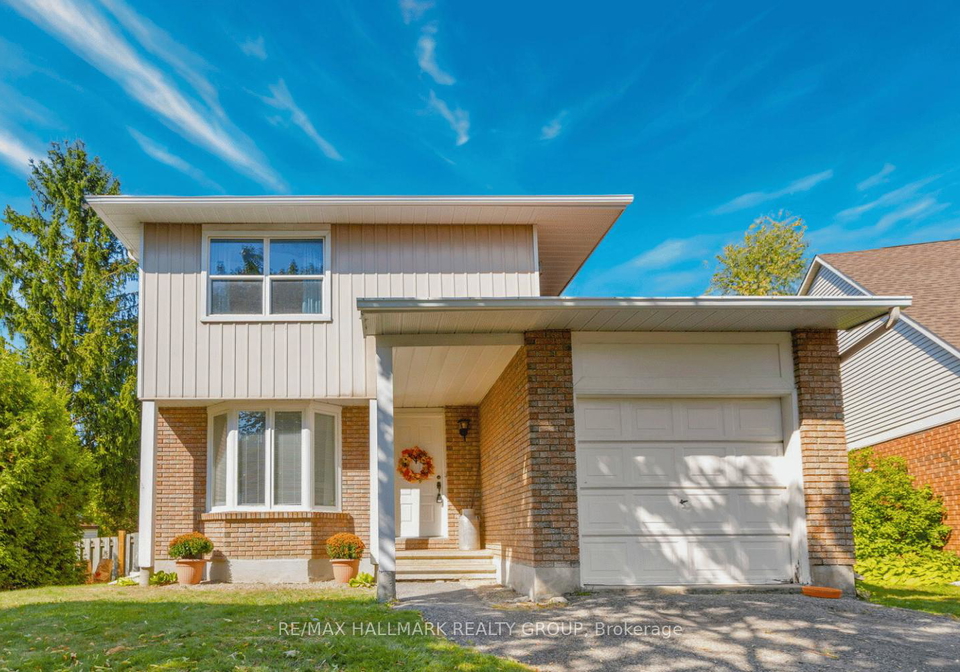 7-naismith-crescent-kanata-ontario-x12421817