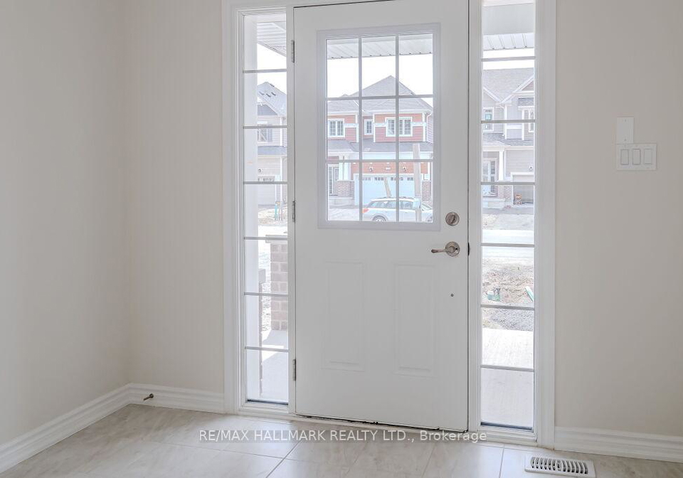 395-beechwood-forest-lane-gravenhurst-ontario-x12421938