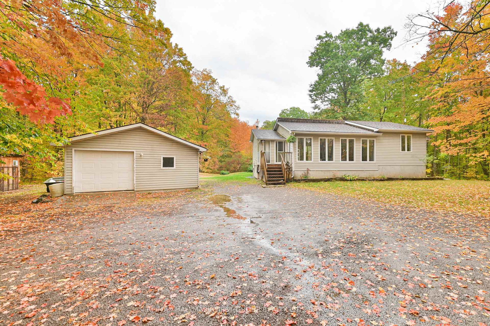 1335-quin-mo-lac-road-tweed-ontario-x12421951