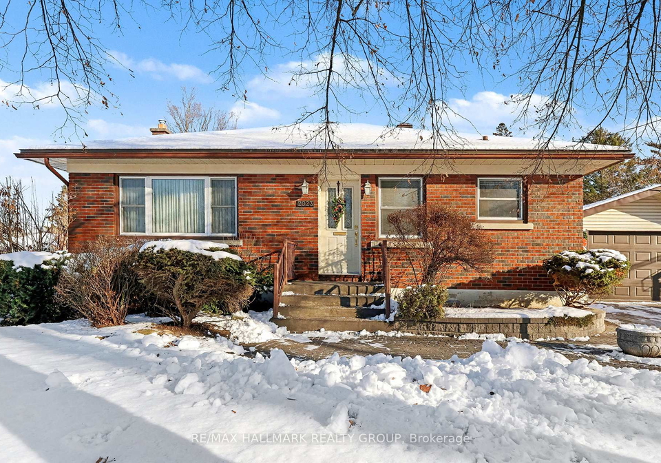 2023-vincent-street-ottawa-ontario-x12421966